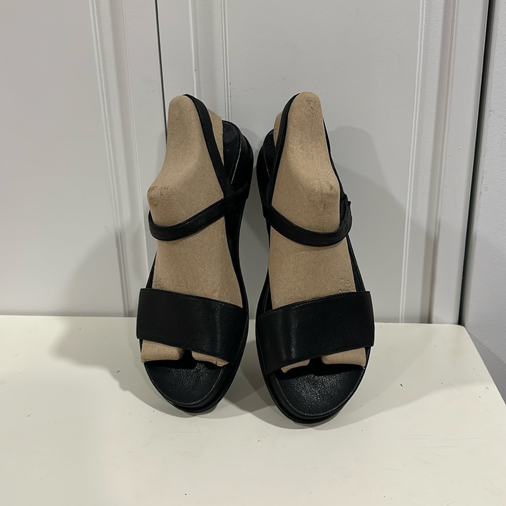 New Eileen Fisher Sandals US size 9 - Picture 2 of 7